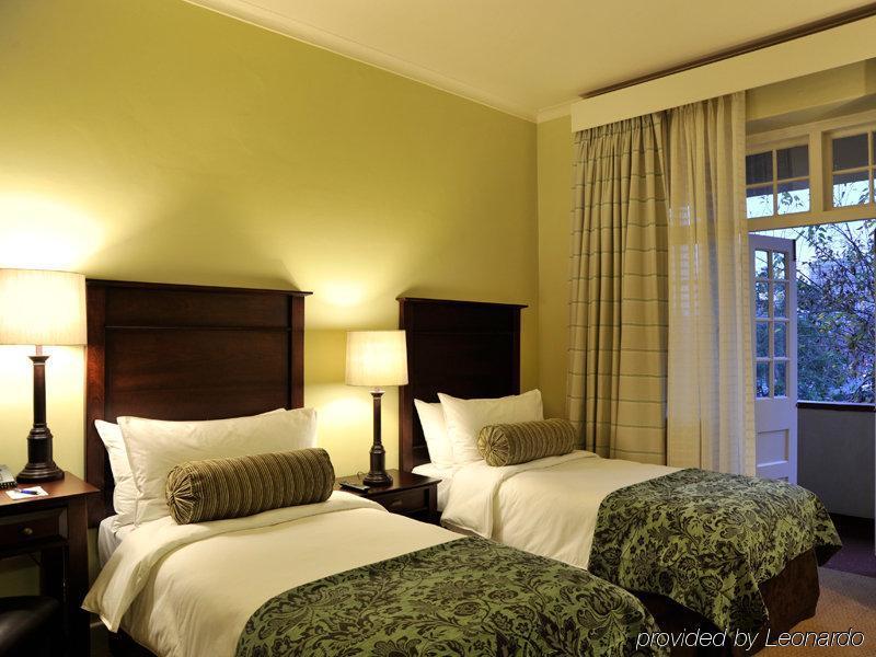 Imperial Hotel By Misty Blue Hotels ปีเตอร์มาริตซ์เบิร์ก ภายนอก รูปภาพ