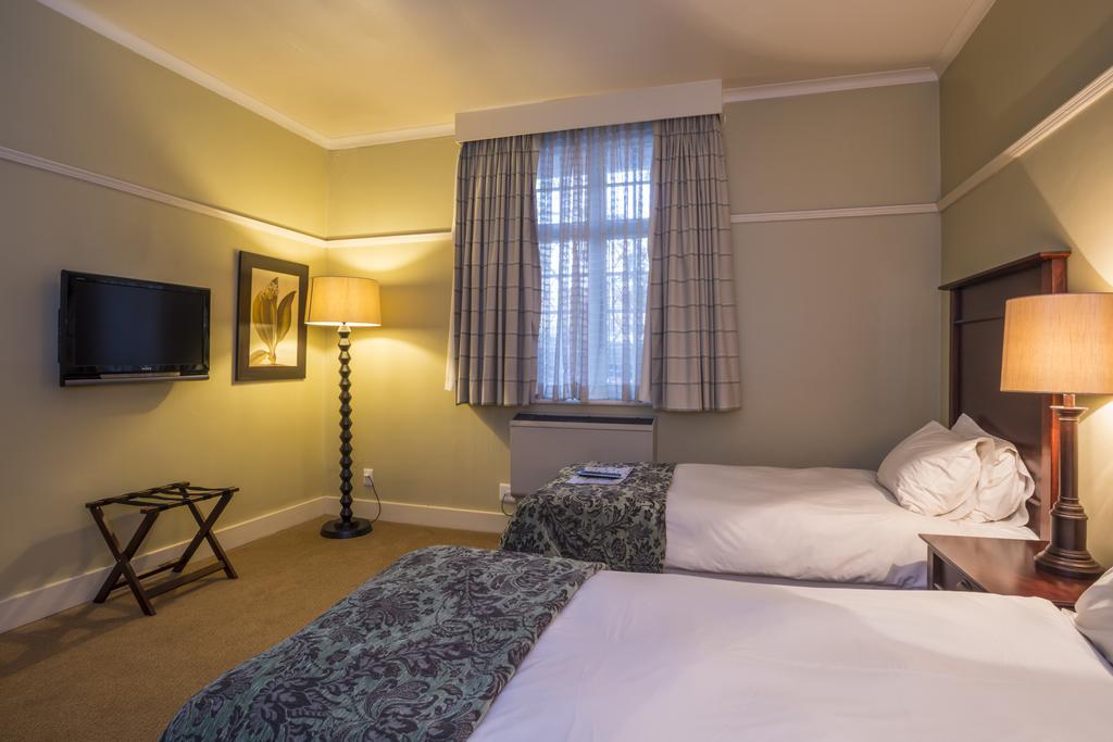 Imperial Hotel By Misty Blue Hotels ปีเตอร์มาริตซ์เบิร์ก ภายนอก รูปภาพ